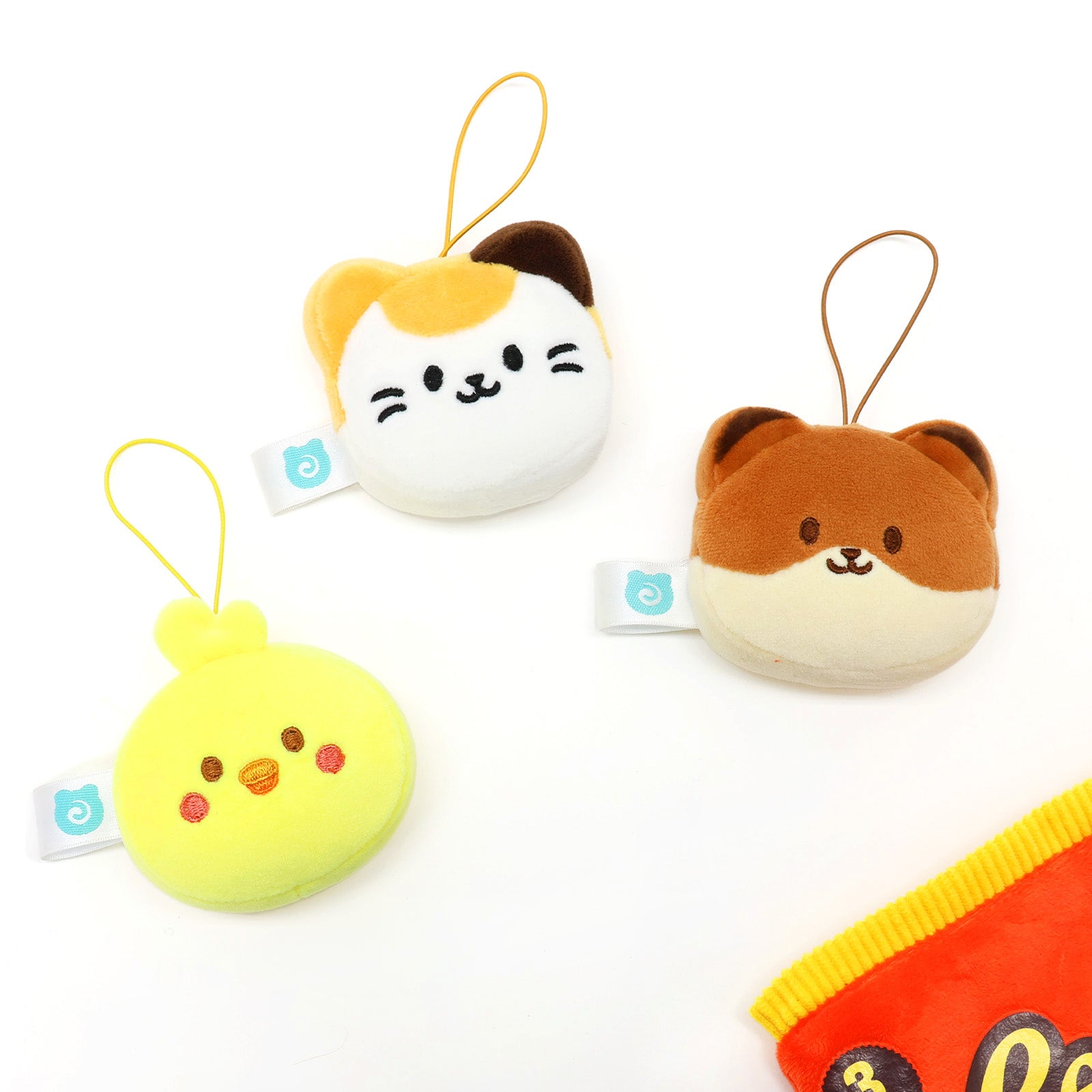 Reese's Snack Bag – Mini Plush Keychain Set