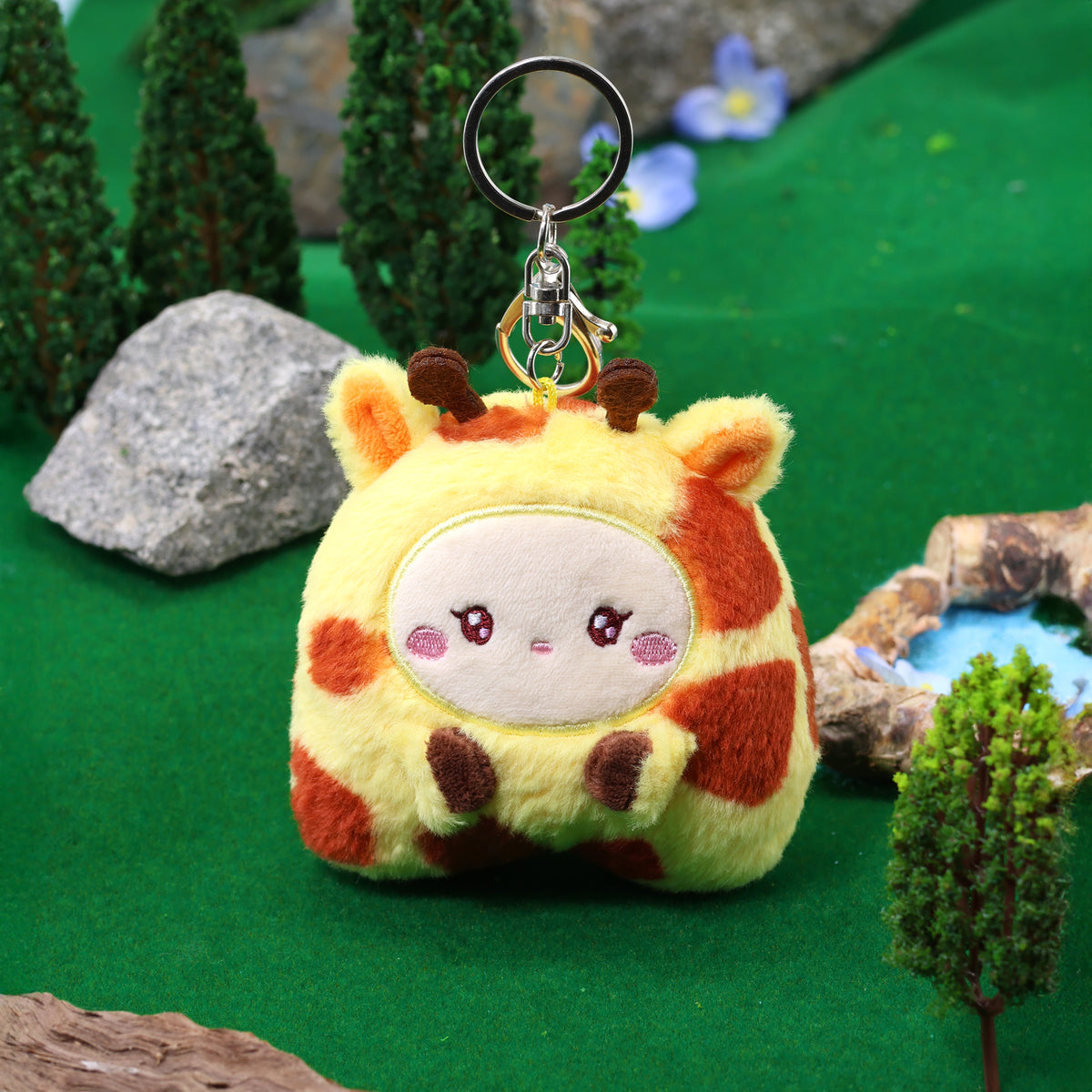 Miniz Giraffe Bunniroll Plush Charm
