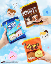 Hershey's Snack Bag – Mini Plush Keychain Set