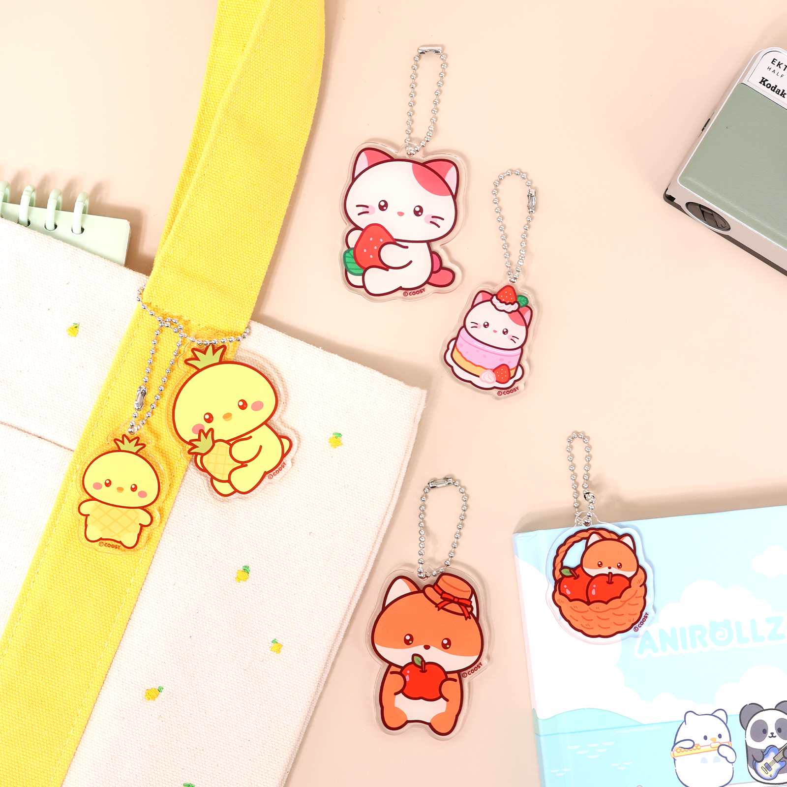 Miniz Chickiroll Acrylic Buddies Charm