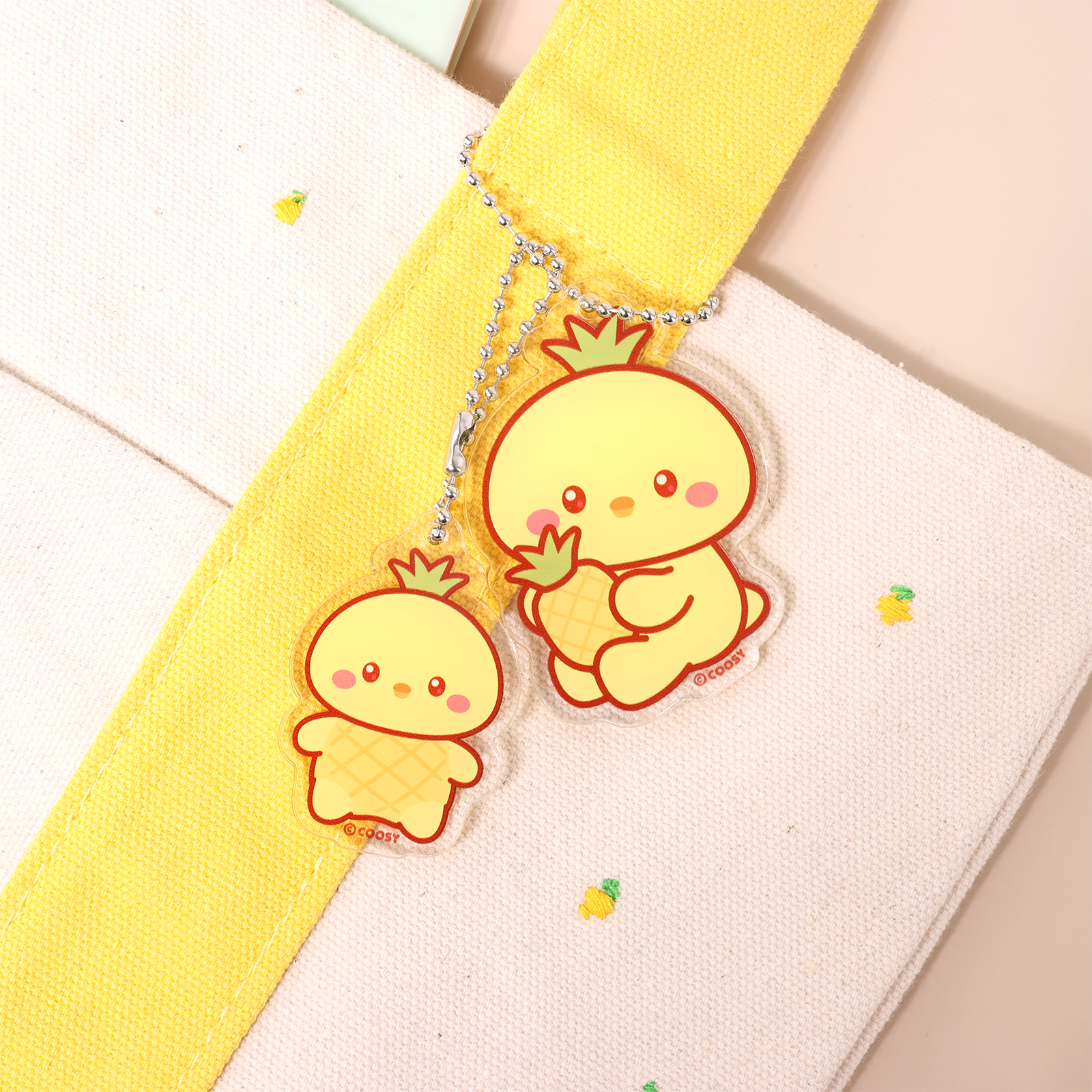 Miniz Chickiroll Acrylic Buddies Charm